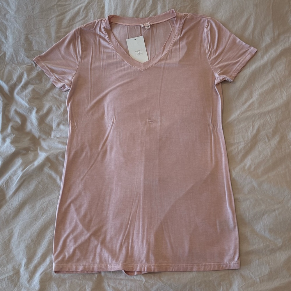 POL Light Pink V-Neck Short Sleeve Tee